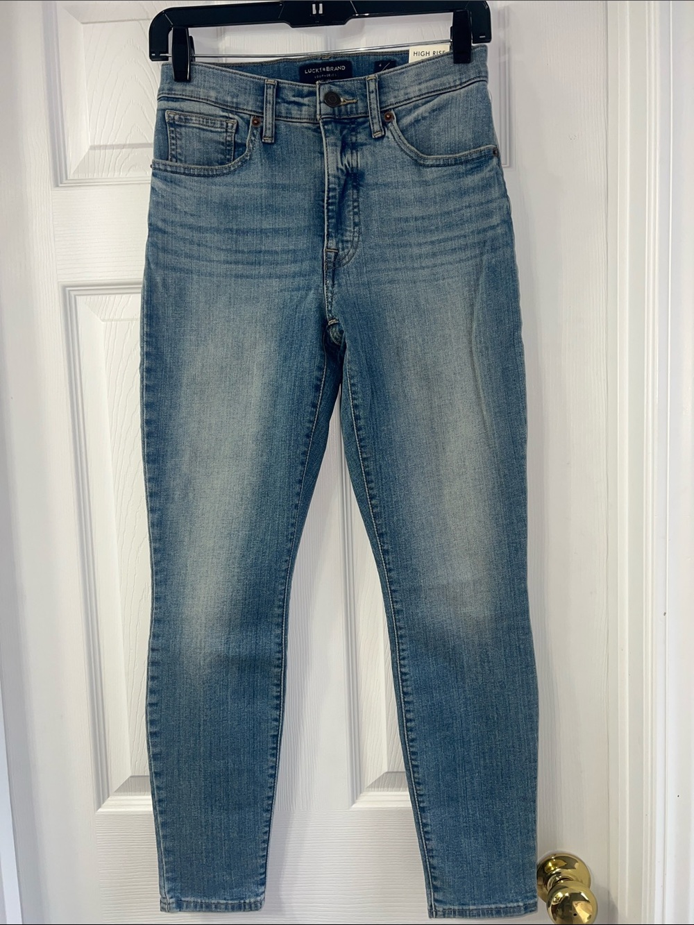 Lucky Brand Light Wash High-Rise Skinny Jeans